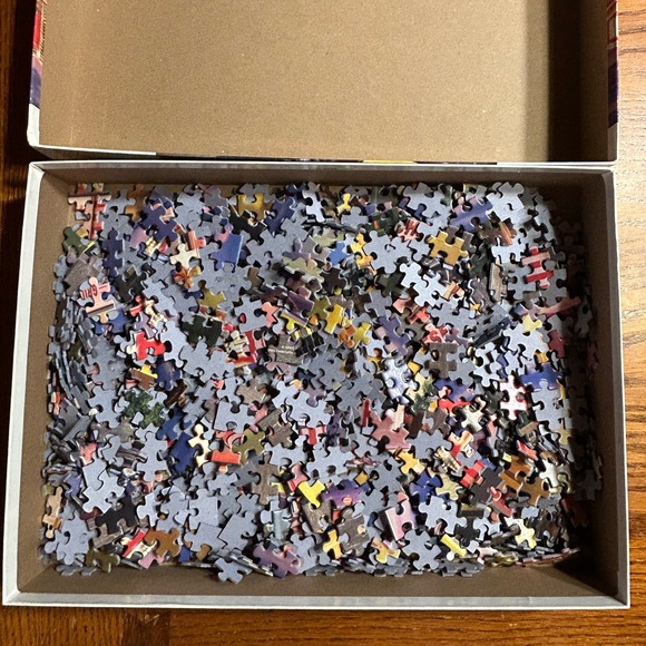 Daytona Yellow Z/28 1969 Camaro Puzzle Box - Yellow Muscle Car - 1000 pieces - Picture 2 of 7